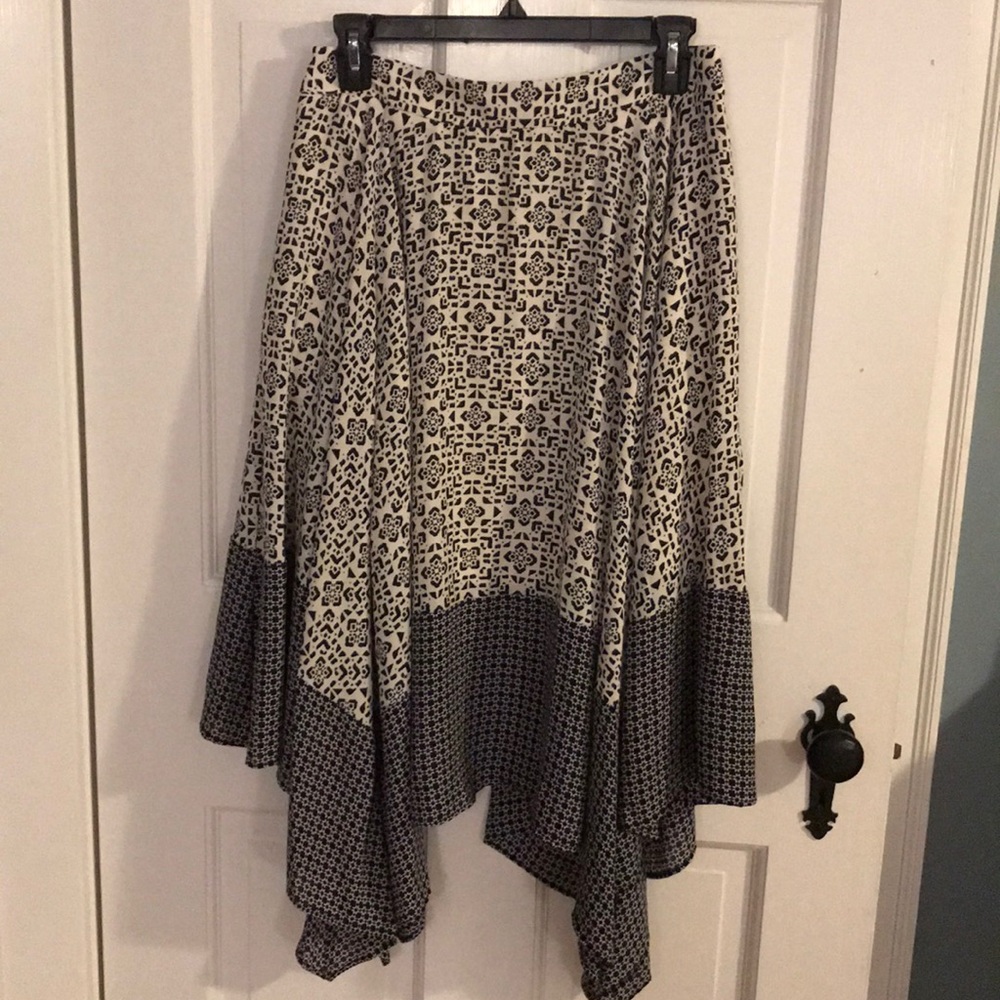 Banana Republic Handkerchief-Hem Midi Skirt, Polyester, Black Print